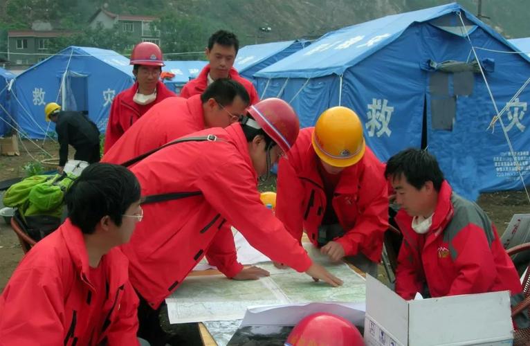 及安置点的地质灾害危险性评估工作20个地震重灾县的地质灾害巡查排查